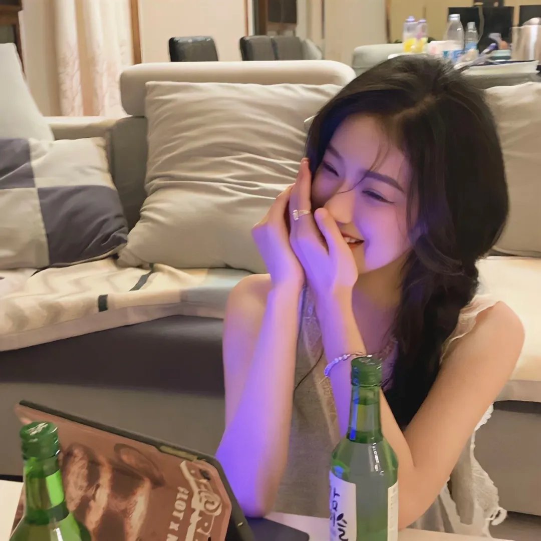 飞女黛丝